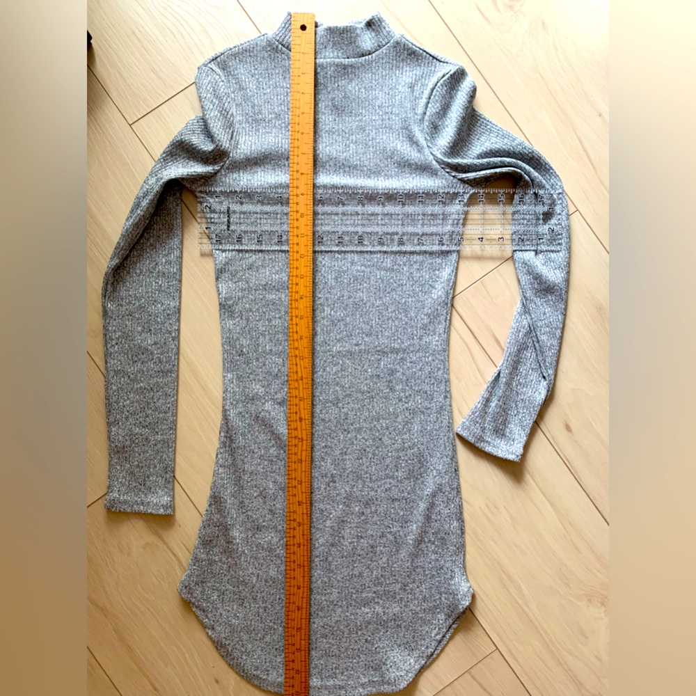 NWT Bodycon Grey Dress